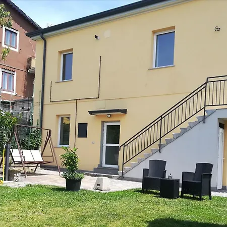 Ferluga לינה וארוחת בוקר